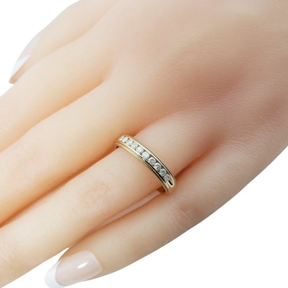 Vintage 10 Karat Yellow Gold and Diamond Wedding Band Ring Size 7.5 #11818 - Picture 9 of 9